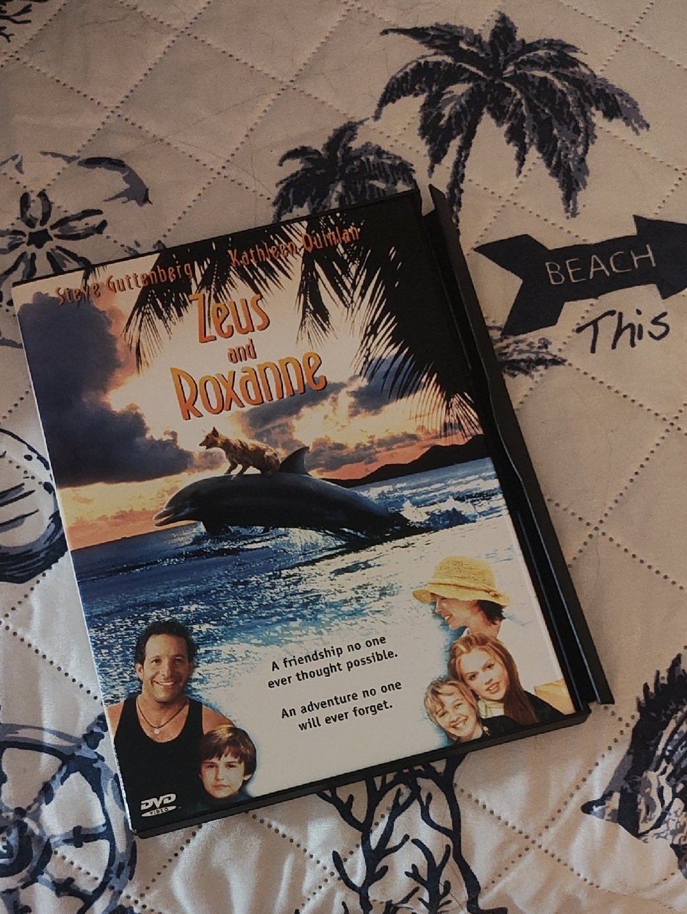 ZEUS AND ROXANNE, DVD